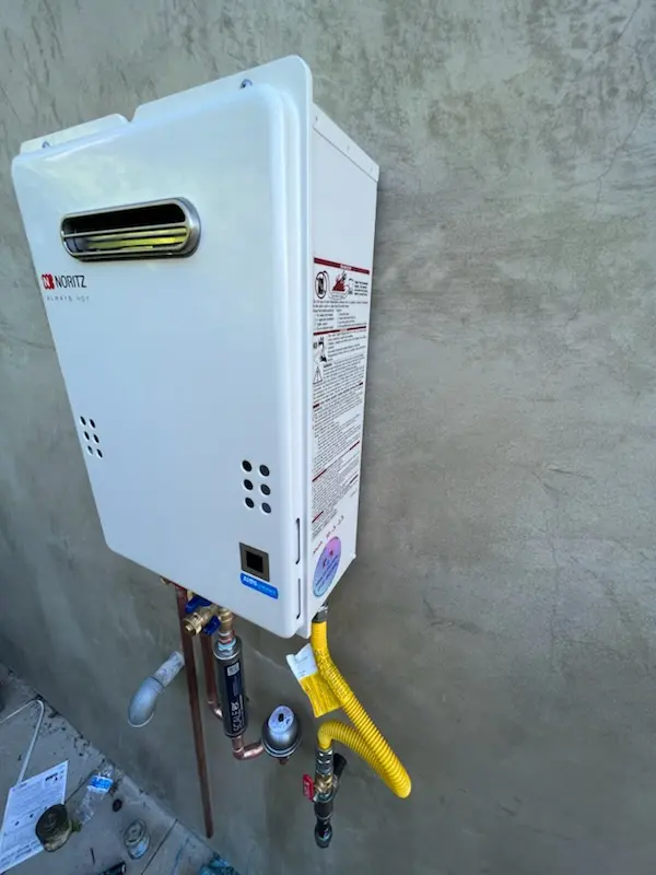 Tankless water heater installation for Raton homes